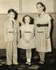 3 kids 1953 copy.jpg (134233 bytes)